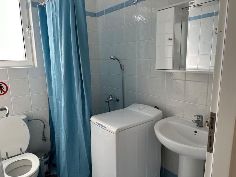 Riviera Beach, Seaside Spacious Apt. อานาวีซอส ภายนอก รูปภาพ
